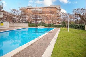 Piso en venta en Salou, Centro photo 0