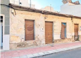 Casas de pueblo en venta en Guardamar del Segura, Pueblo photo 0