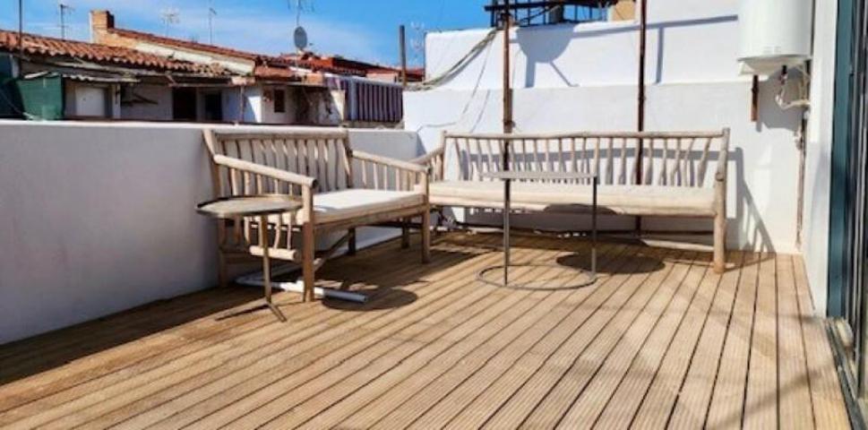 Piso en venta en Sant Joan Despí photo 0