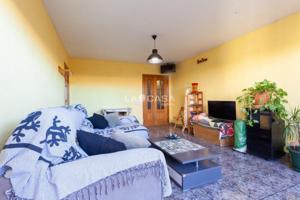 Piso en venta en Castelldefels, Centro photo 0