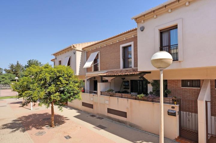 Adosada en venta en Motril, Puntalon photo 0