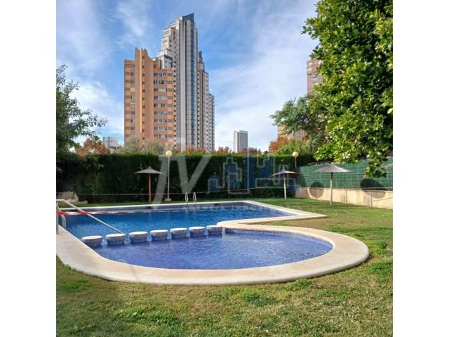 Apartamento en venta en Benidorm photo 0