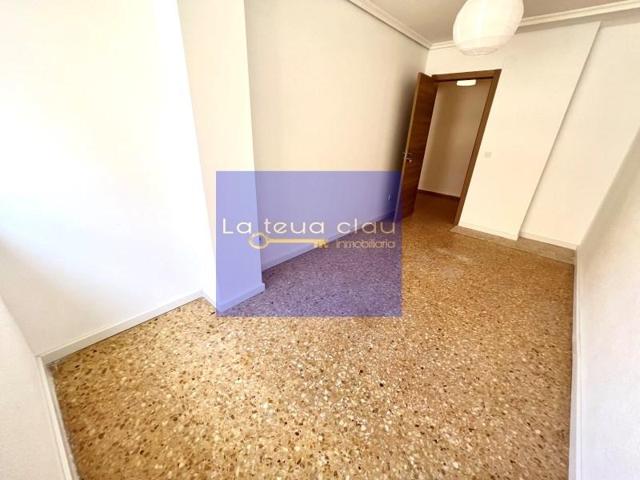 Piso en venta en Valencia, La Creu del Grau photo 0