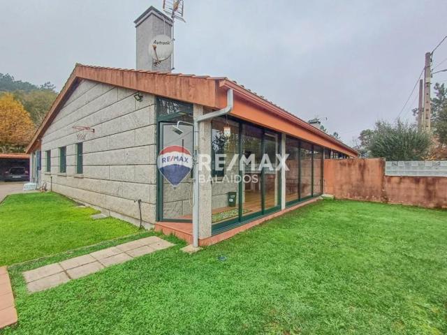 Casa en venta en Ponteareas, Areas 3 photo 0