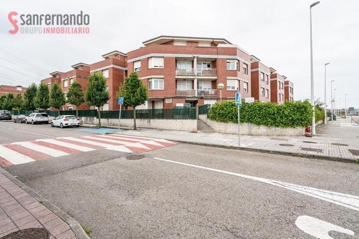 Piso en venta en Santa Cruz de Bezana, Sancibrian photo 0