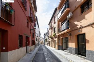 Apartamento en venta en Granada, Realejo photo 0