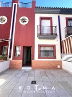 Adosada en venta en Dos Hermanas, Centro - Doña Mercedes photo 0