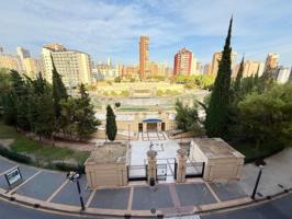 Apartamento en venta en Benidorm, Centro photo 0