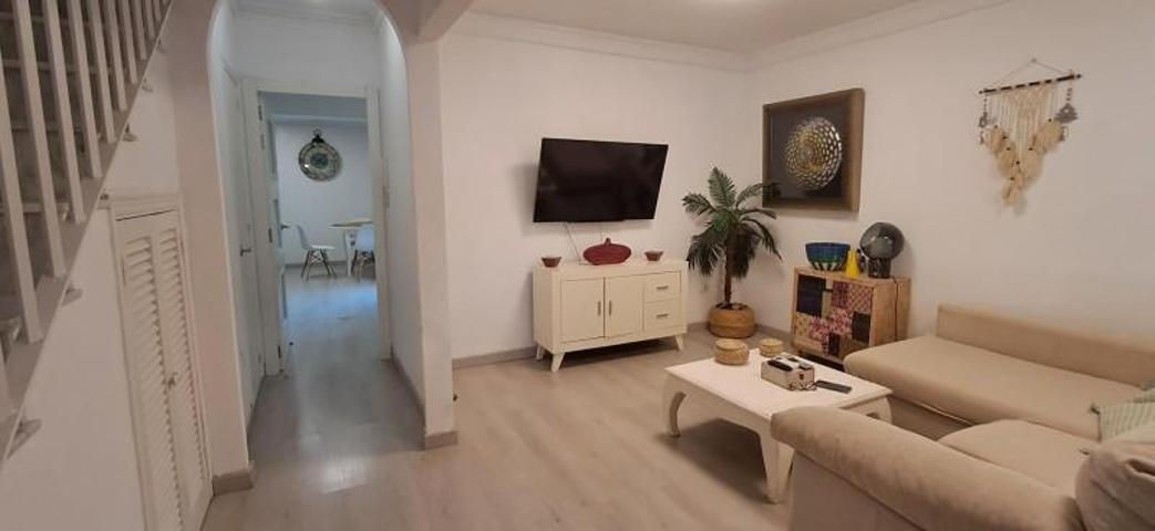 Adosada en venta en Jerez de la Frontera, Este photo 0