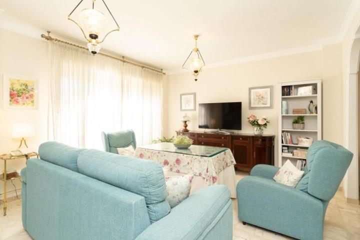 Casa en venta en Motril, A 5 minutos del centro photo 0