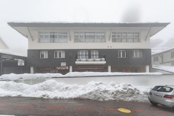 Piso en venta en Monachil, SIERRA NEVADA photo 0