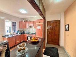 Apartamento en venta en Arrecife, Titerroy (santa Coloma) photo 0