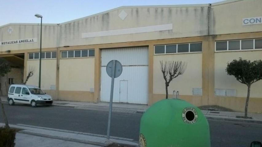 Nave industrial en venta en Ejea de los Caballeros, Aragon photo 0