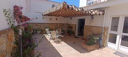 Casa en venta en Baena, Ensanche 5 photo 0