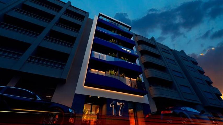 Piso en venta en Torrevieja, Torrevieja photo 0