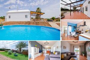 Chalet en venta en Cantillana, CALLE VIAR 50 photo 0