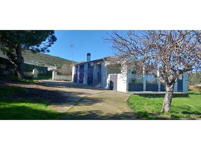Casa en venta en Sierra de Fuentes photo 0