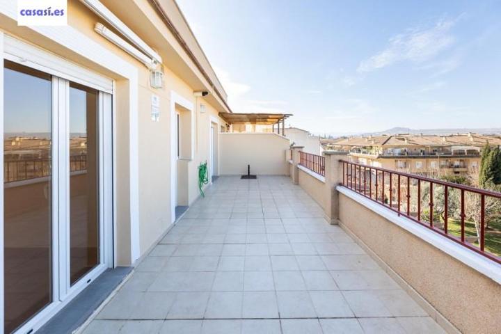 Aticos en venta en Churriana de la Vega, CHURRIANA photo 0