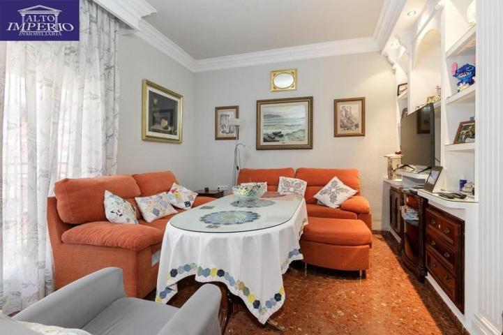 Adosada en venta en Maracena, Zona metropolitana photo 0