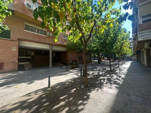 Piso en venta en Murcia, Barrio del Carmen photo 0