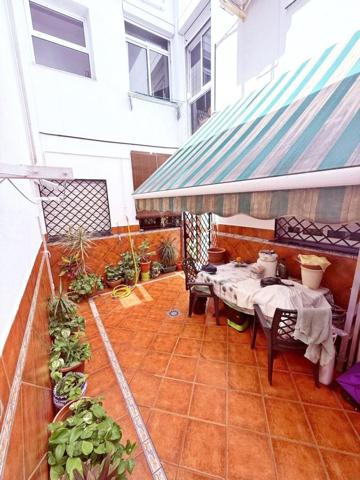 Piso en venta en Málaga, Mármoles photo 0