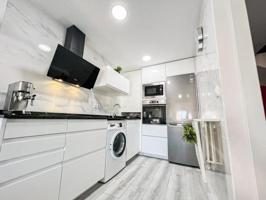 Duplex en venta en Sant Pere de Ribes, Les Roquetes- Ajuntament photo 0