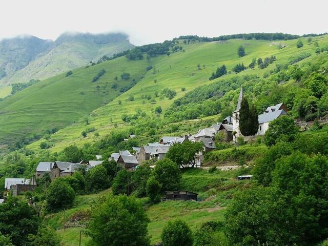 Terreno en venta en Bausén photo 0