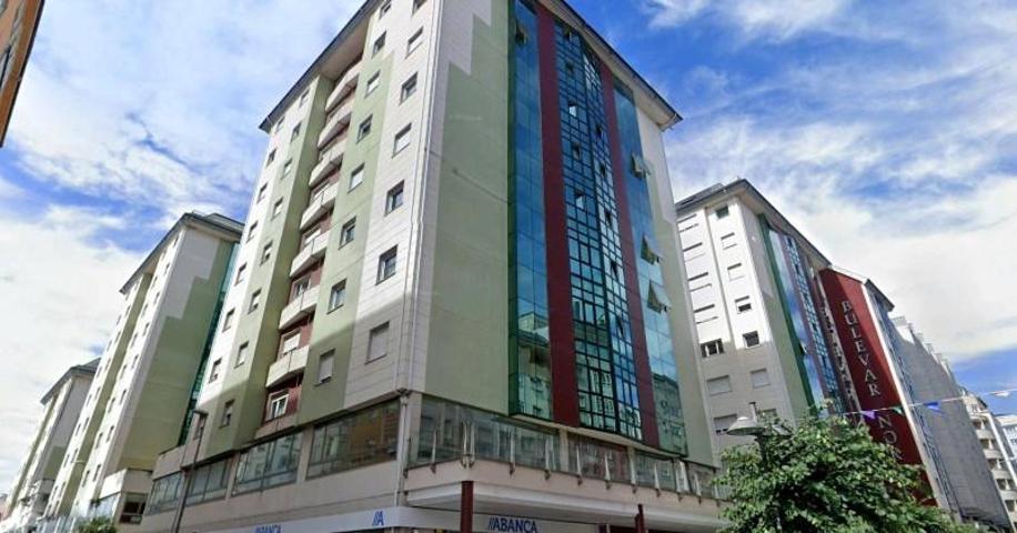 Piso en venta en Lugo, Avenida de la Coruña photo 0