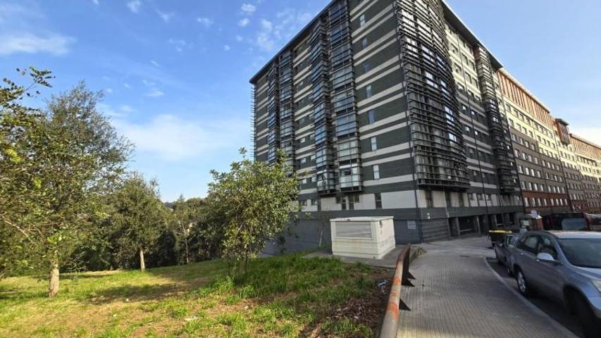 Piso en venta en A Coruña, Mesoiro photo 0