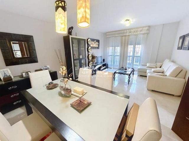 Chalet en venta en Lucena, Calle Juan Manuel de Aréjula, 14900 photo 0