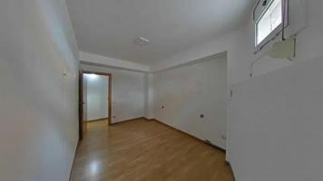 Piso en venta en Barcelona, Horta photo 0