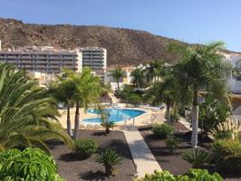 Apartamento en venta en Arona, Palm Mar photo 0