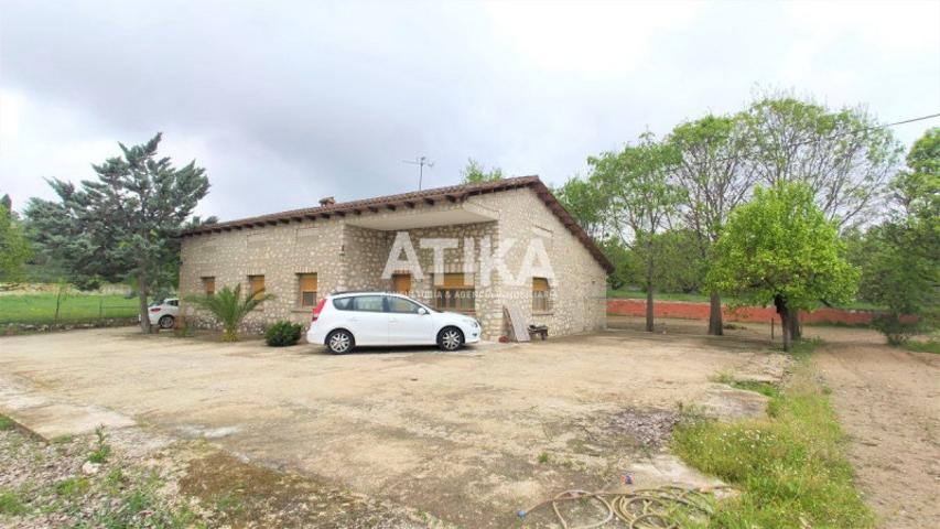 Chalet en venta en Ontinyent, Ontinyent photo 0