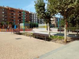 Local comercial en venta en Logroño, Centro photo 0