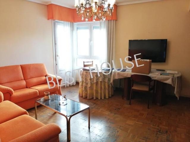 Piso en venta en Vitoria-Gasteiz, LAKUA-ARRIAGA photo 0