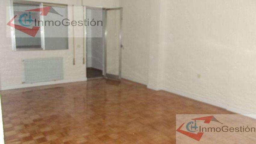 Apartamento en venta en Cáceres photo 0