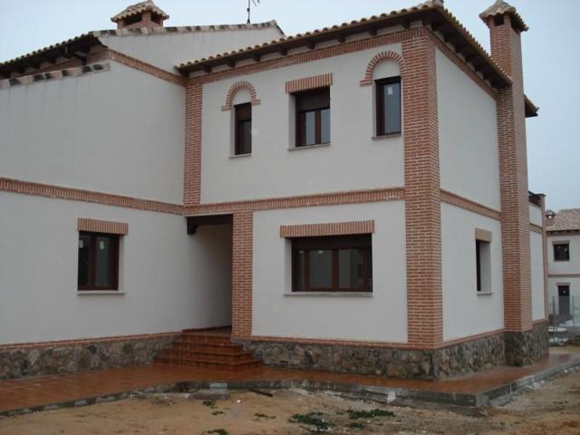 Bungalow en venta en Toledo, Toledo photo 0