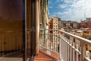 Piso en venta en L'Hospitalet de Llobregat, Centre photo 0