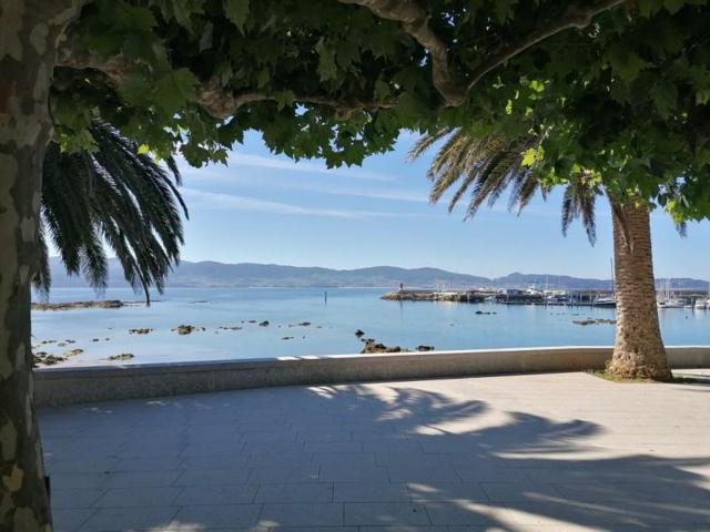 Piso en venta en Sanxenxo, Playa de Silgar photo 0