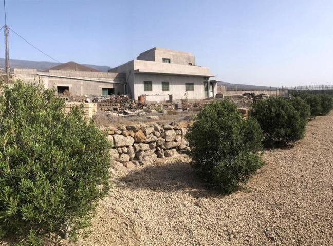 Casa con terreno en venta en Fasnia, Fasnia photo 0