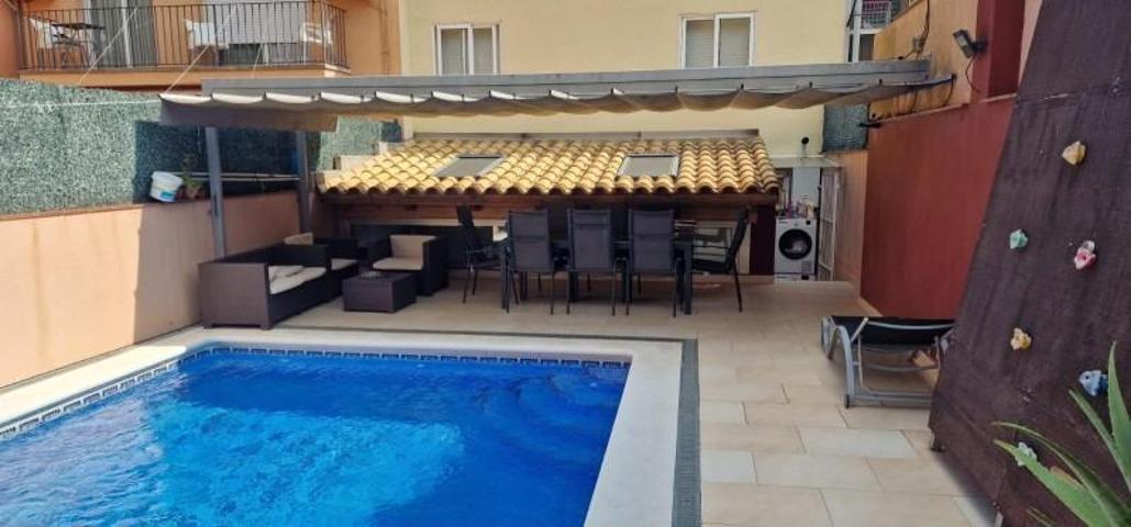 Planta baja en venta en Palamós, Vilarromá photo 0