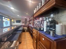 Local comercial en venta en Lugo photo 0