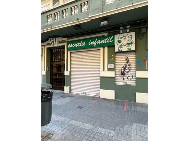 Local comercial en venta en Valencia, Gran Via photo 0