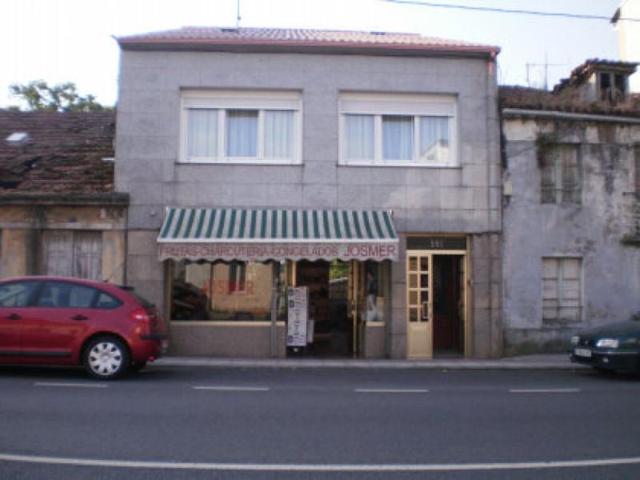 Casa en venta en Narón photo 0