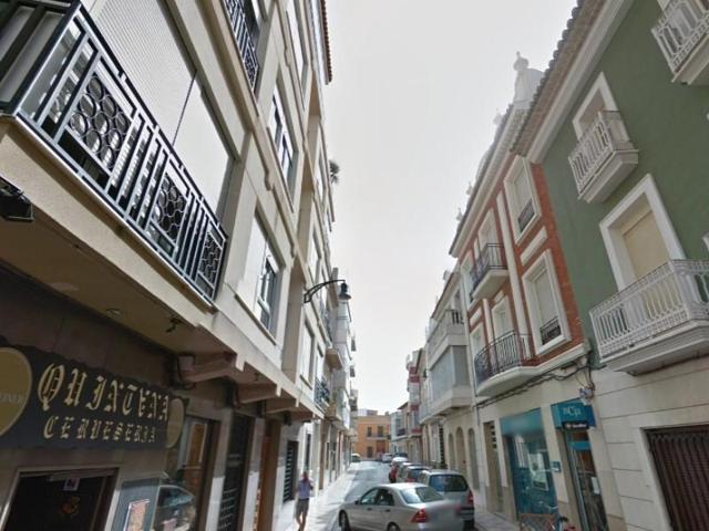 Piso en venta en Guadassuar photo 0