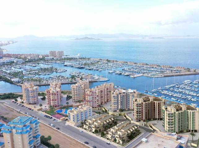 Apartamento en venta en La Manga del Mar Menor, Puerto mar photo 0