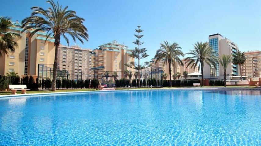 Apartamento en venta en La Manga del Mar Menor, Playa del Esparto-Veneziola photo 0
