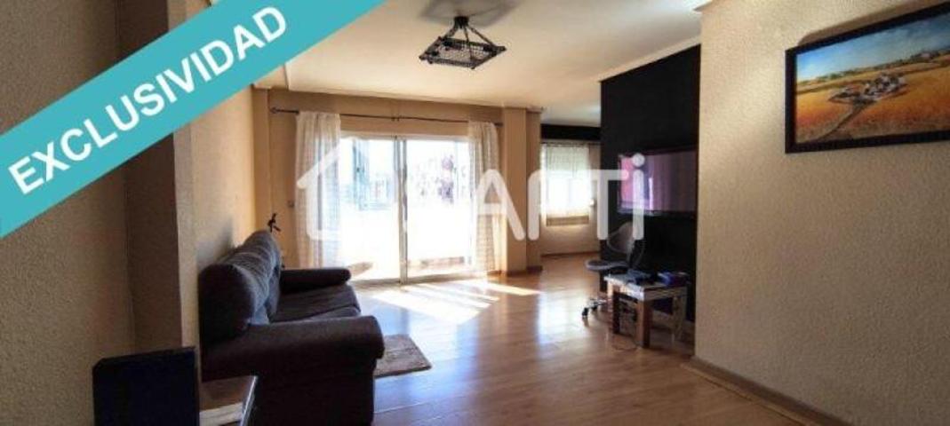 Piso en venta en Valencia photo 0