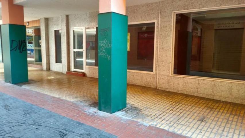 Local comercial en venta en Benidorm, Centro photo 0