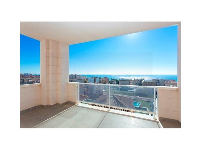 Apartamento en venta en Santa Pola photo 0